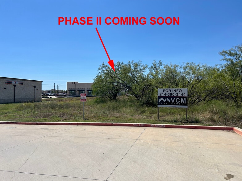 More Photos Of FM 720, Oak Point Storefront For Lease