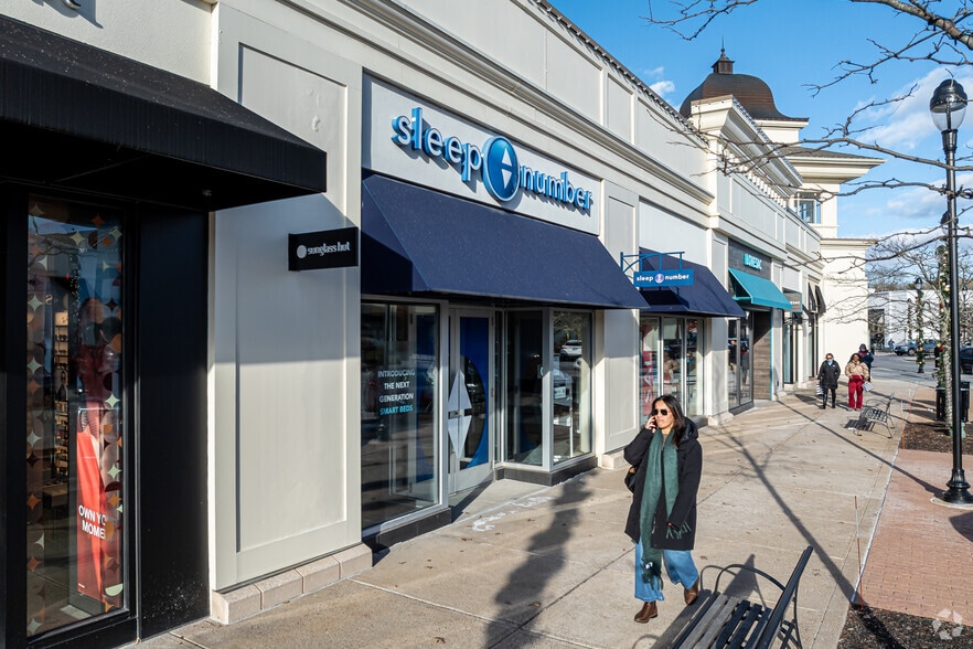 More Photos Of 600 Evergreen Way, South Windsor Unknown For Lease