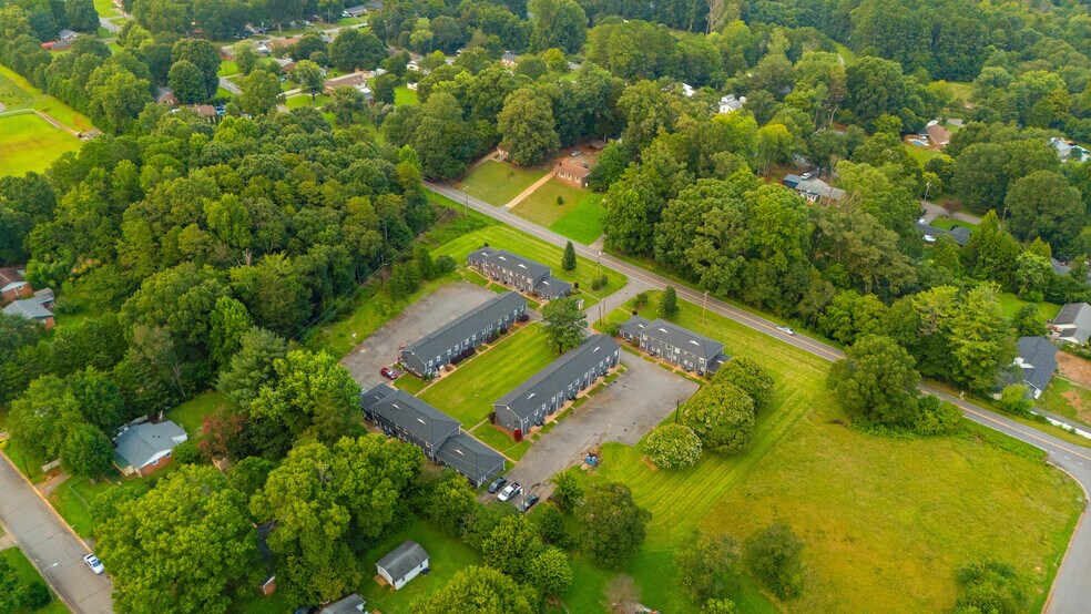More Photos Of 1307 County Home Rd, Conover Apartments For Sale