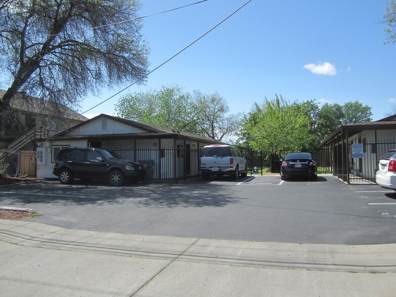 More Photos Of 3441-3445 Altos Ave, Sacramento Apartments For Sale