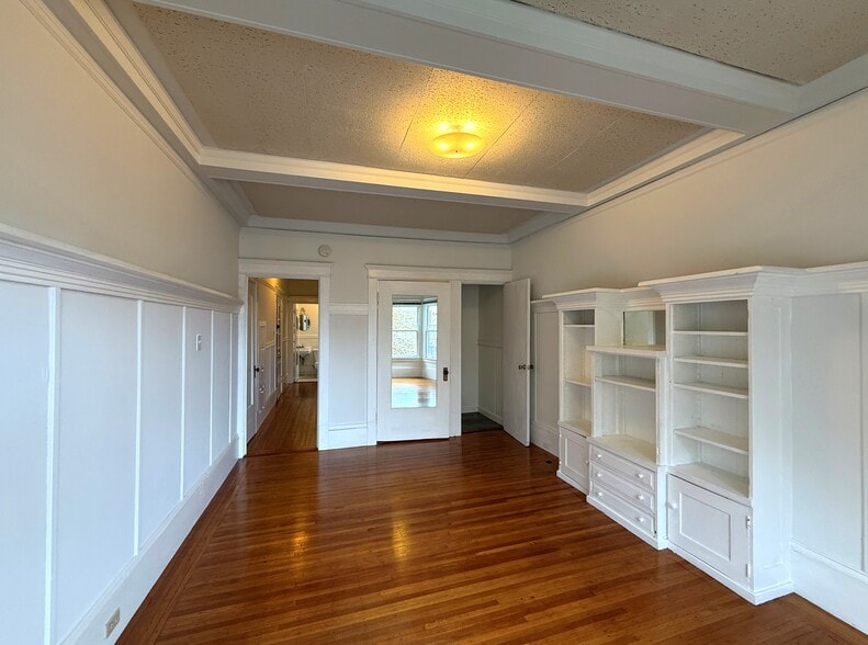 More Photos Of 1650 Clay St, San Francisco Apartments For Sale
