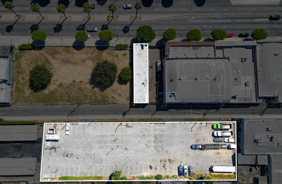 More Photos Of 123 N Long Beach Blvd, Compton Storefront Retail Office For Sale