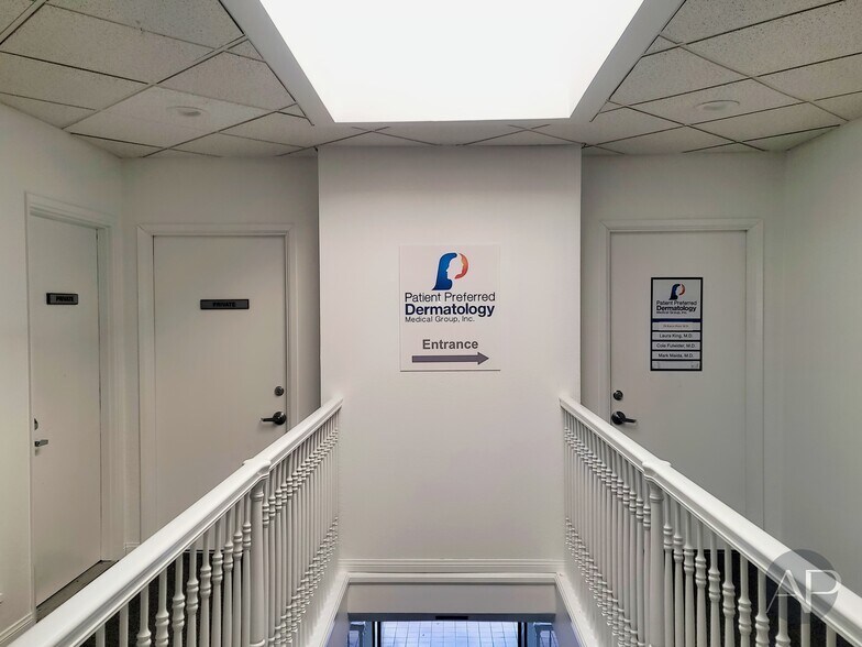 More Photos Of 3772 Katella Ave, Los Alamitos Medical For Lease