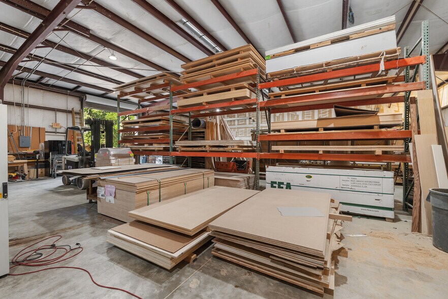 More Photos Of 26509 NW Us-27, High Springs Warehouse For Sale
