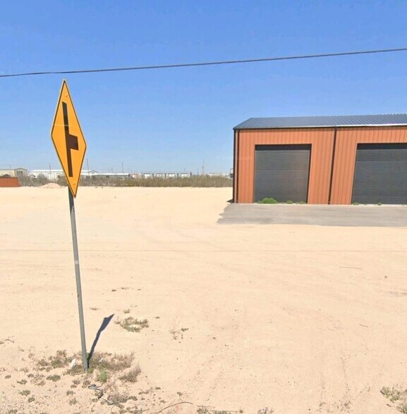 More Photos Of 13810 W I-20, Odessa Warehouse For Lease