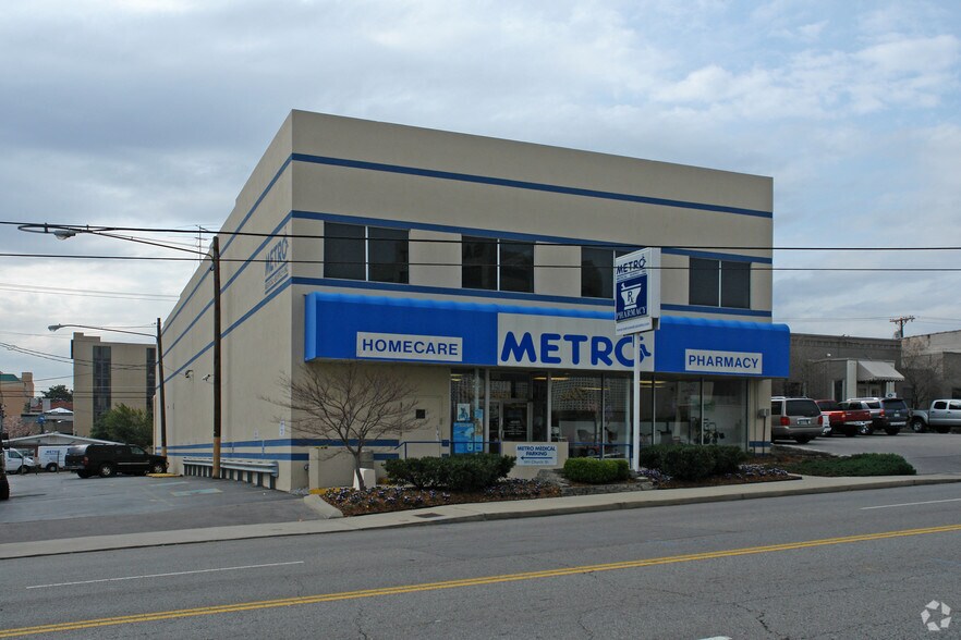 More Photos Of 1911 Church St, Nashville Storefront Retail Office For Lease