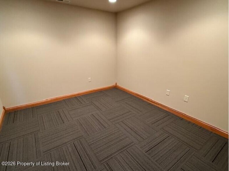 More Photos Of 3805-129f Southwest Ave, Belfield Flex For Lease