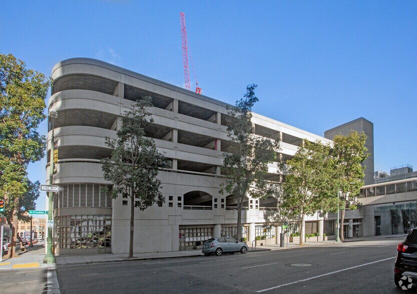 More Photos Of 1901-1905 Franklin St, Oakland Parking Garage For Lease