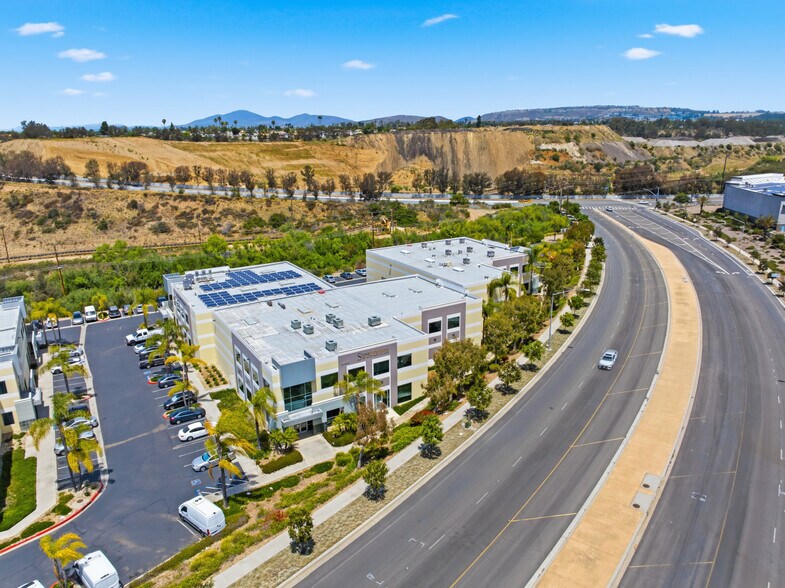 More Photos Of 8495 Redwood Creek Ln, San Diego Manufacturing For Sale