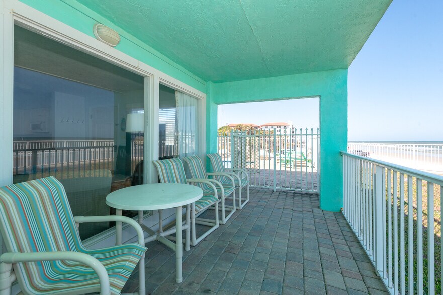 More Photos Of 3201 Hill St, New Smyrna Beach Hotel For Sale