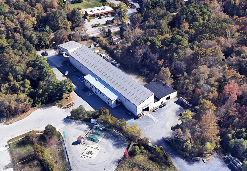 Primary Photo Of 521 Digiulian Blvd, Glen Burnie Warehouse For Lease