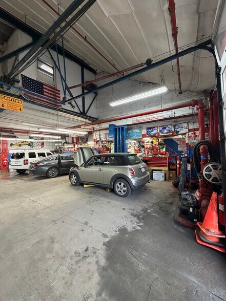 More Photos Of 732 65th St, Brooklyn Industrial For Lease