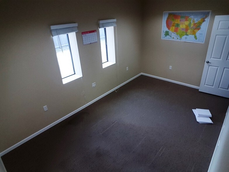 More Photos Of 1221 E 25th St, Lawrence Warehouse For Sale