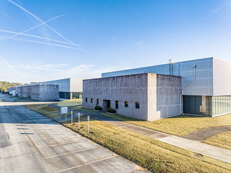 More Photos Of 375 Airport Rd, Griffin Manufacturing For Sale