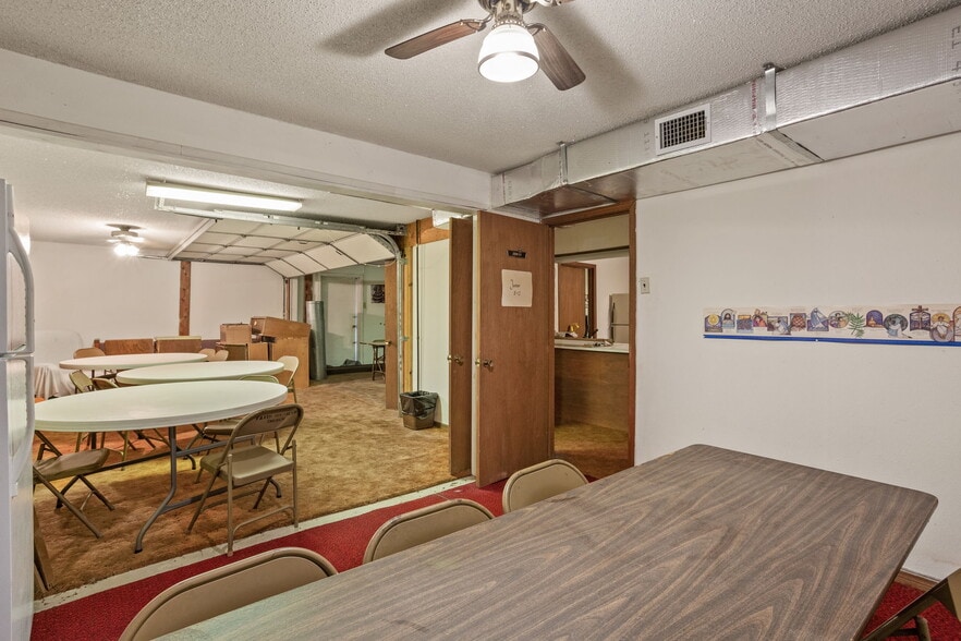 More Photos Of 9835 Frankoma Rd, Sapulpa Religious Facility For Sale