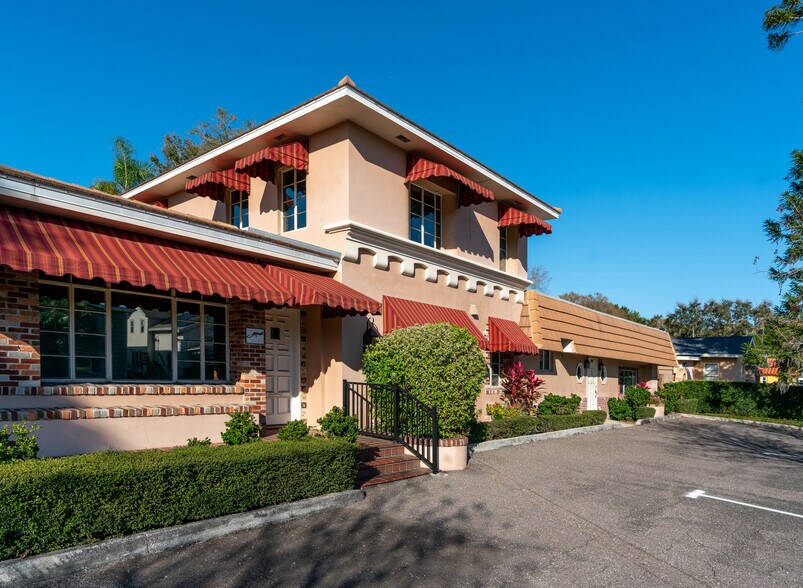 Primary Photo Of 1515 22nd Ave N, Saint Petersburg Medical For Lease