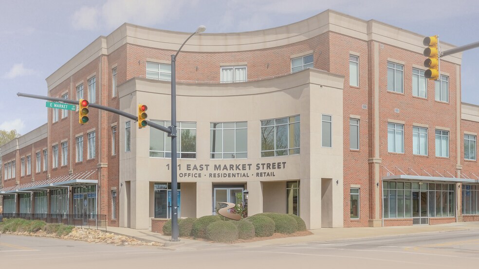 Primary Photo Of 101 E Market St, Smithfield Office For Lease