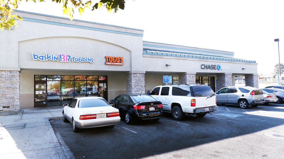 More Photos Of 2136 Railroad Ave, Pittsburg Bank For Lease