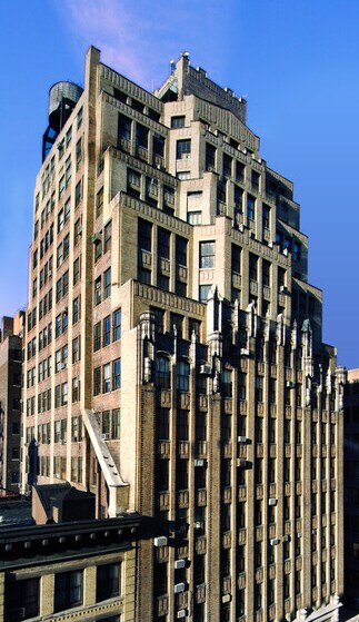 More Photos Of 150 W 28th St, New York Office For Lease