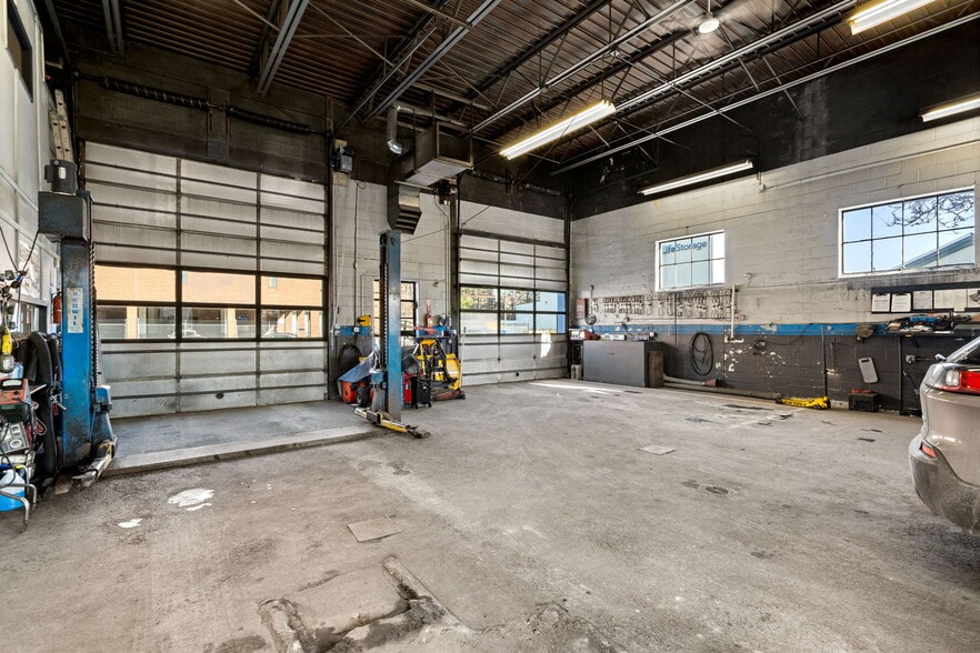 More Photos Of 135 Pleasant St, Lynn Industrial For Sale