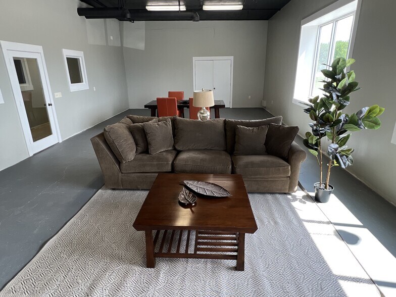 More Photos Of 2231 US Hwy 12, Baldwin Unknown For Lease