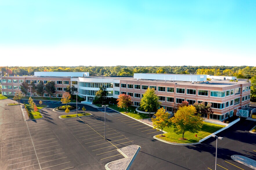 More Photos Of 27500 Drake Rd, Farmington Hills Office For Lease