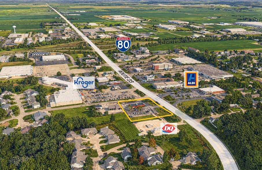 Primary Photo Of 2625 N Columbus St, Ottawa General Retail For Lease