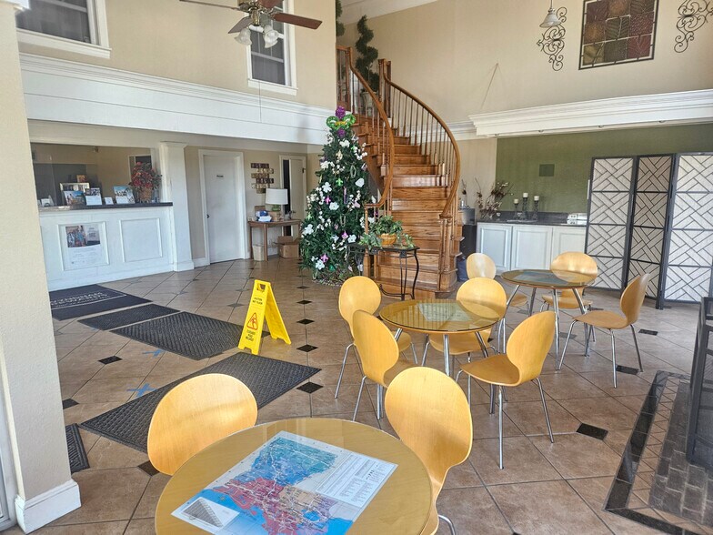 More Photos Of 144 Highway 65 S, Tallulah Hotel For Sale