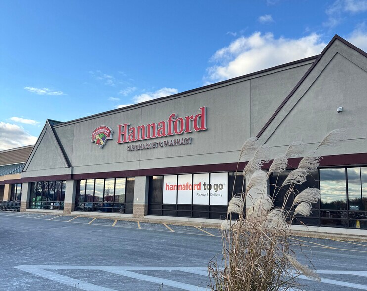 Primary Photo Of 311-333 Massachusetts Ave, Lunenburg Unknown For Lease