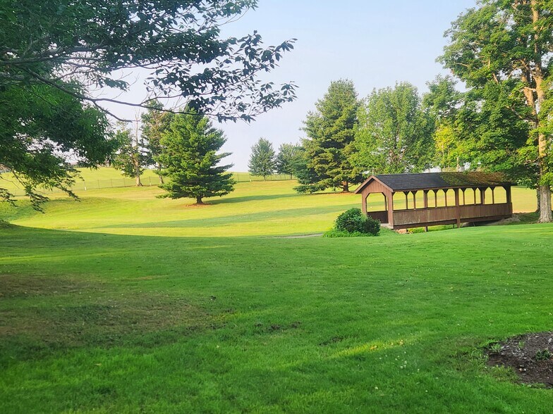 More Photos Of 7830 Knoyle Rd, Wattsburg Sports And Entertainment For Sale