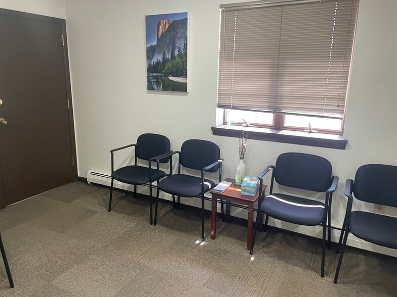 More Photos Of 1432 Lincoln Way, McKeesport Medical For Lease