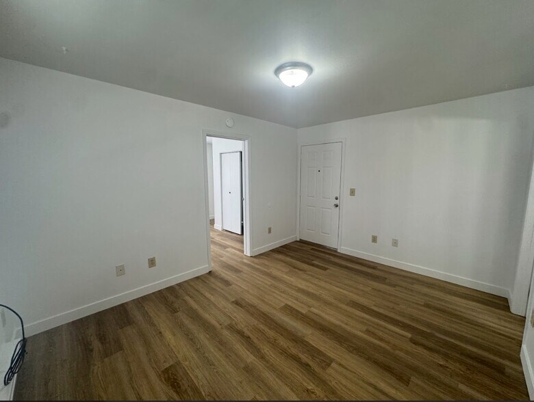 More Photos Of 1618 N Lincoln St, Spokane Apartments For Sale