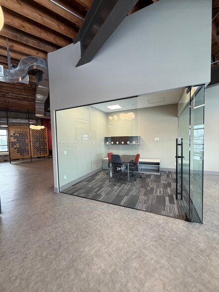 More Photos Of 1785 Walker Rd, Windsor Warehouse For Lease