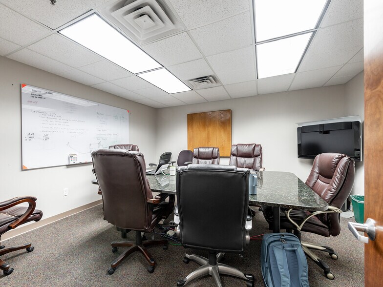 More Photos Of 4003 Out Look Dr, Hurricane Office For Sale