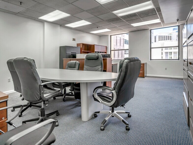 More Photos Of 168 SE 1st St, Miami Loft Creative Space For Lease