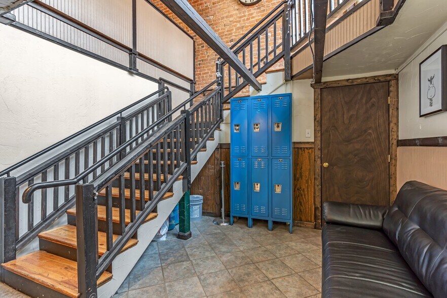 More Photos Of 224 S Union Ave, Pueblo Restaurant For Sale