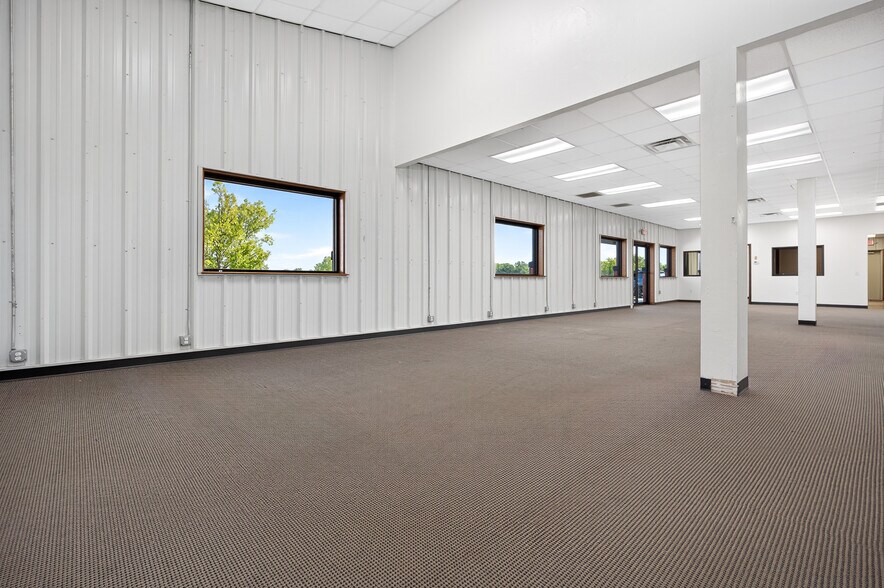 More Photos Of 1940 Harper St, Choctaw Medical For Lease
