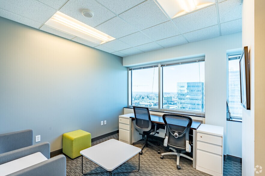 More Photos Of 2820 Boul Laurier, Québec Coworking Space