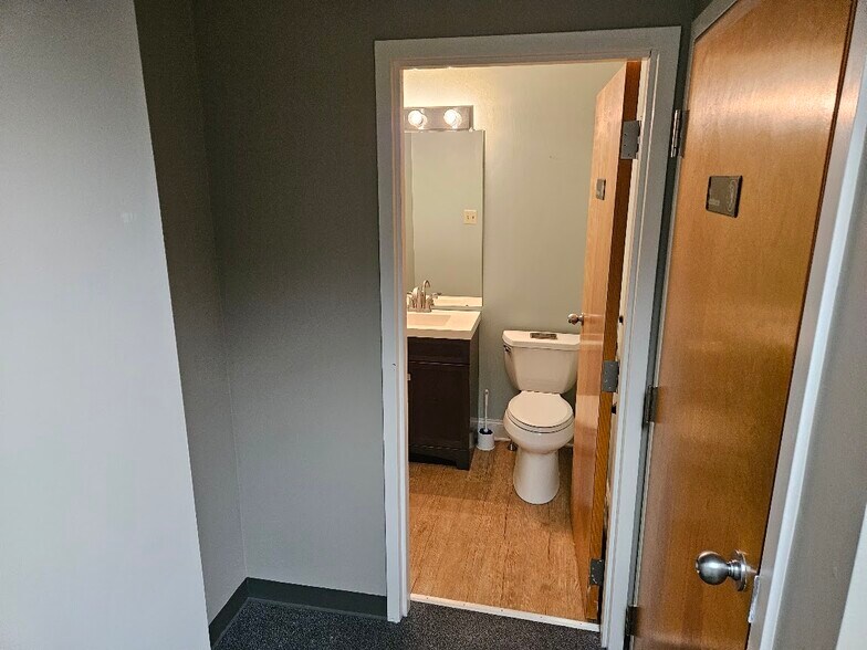 More Photos Of 1450 E Boot Rd, West Chester Medical For Lease