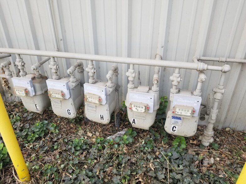 More Photos Of 2260 Cooper Ave, Merced Distribution For Lease