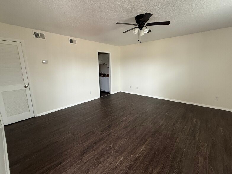 More Photos Of , Decatur Multifamily For Sale