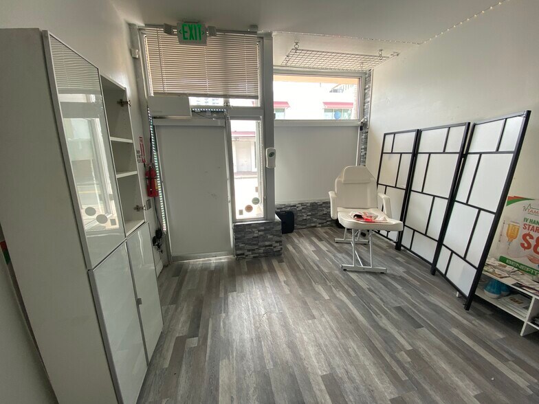 More Photos Of 112-120 S 20th Ave, Hollywood Restaurant For Lease
