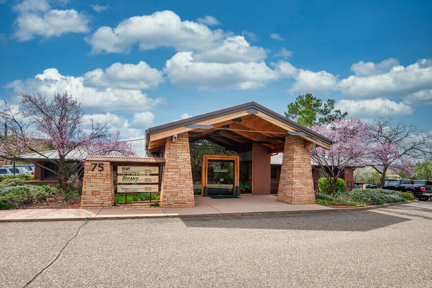 More Photos Of 75 Kallof Pl, Sedona Loft Creative Space For Lease