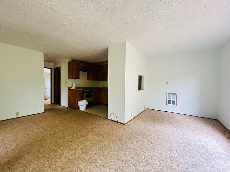 More Photos Of 1190 N Tenmile Lk, Lakeside Trailer Camper Park For Sale