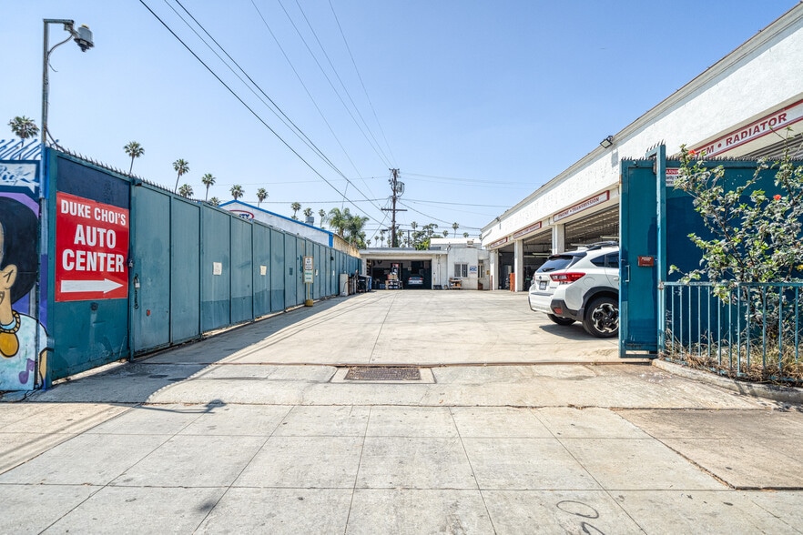 More Photos Of 4320 W Pico Blvd, Los Angeles Auto Repair For Sale