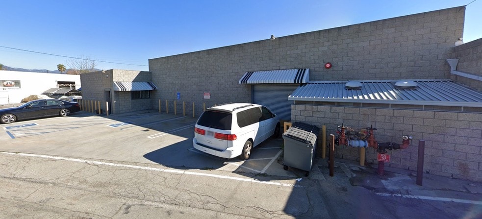 More Photos Of 424 S Gladys Ave, San Gabriel Manufacturing For Lease