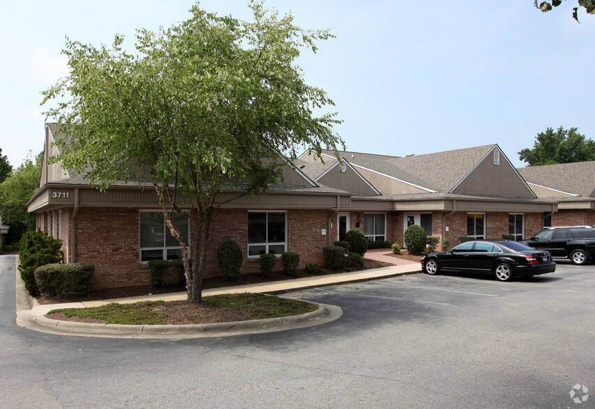 Primary Photo Of 3711 University Dr, Durham Medical For Lease