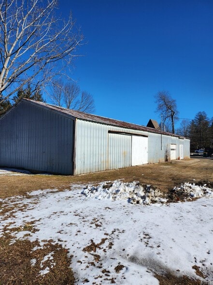 More Photos Of 73 Main St, Sheffield Apartments For Sale