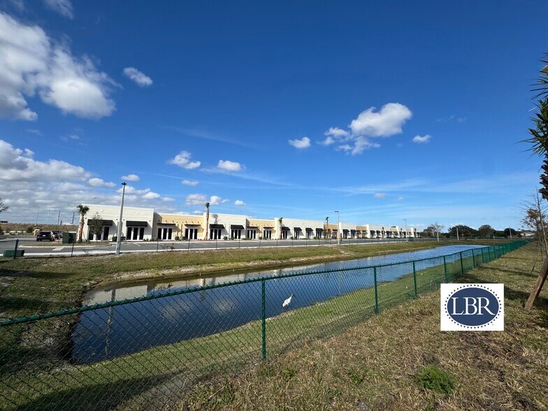 More Photos Of 205 Coastal Ln, West Melbourne Unknown For Lease