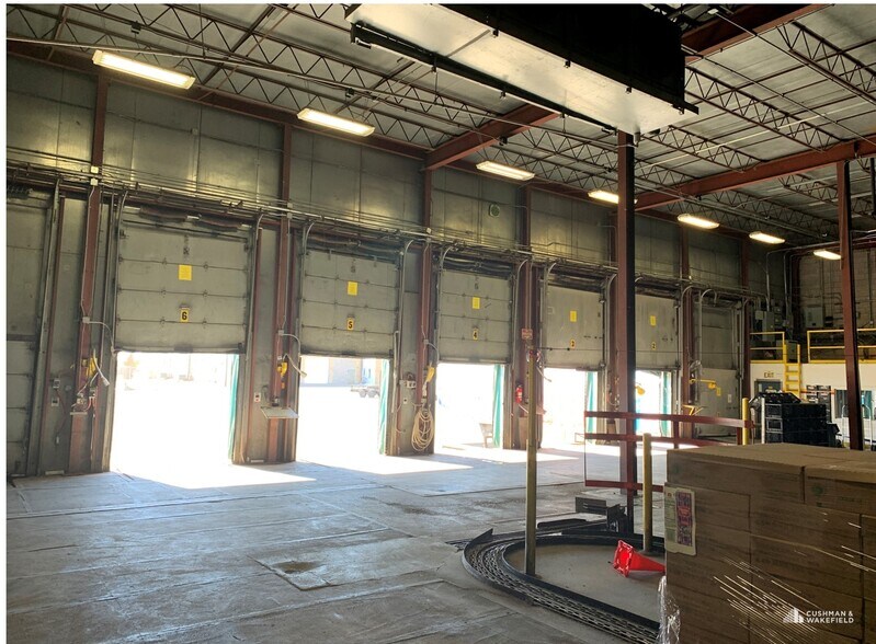 More Photos Of 450 25th St, Greeley Manufacturing For Sale